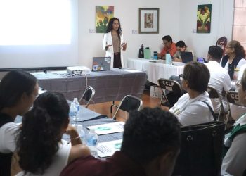 OTORGAN 19 BECAS- COMISIÓN A DOCENTES DE BCS PARA ESTUDIOS DE POSGRADOS