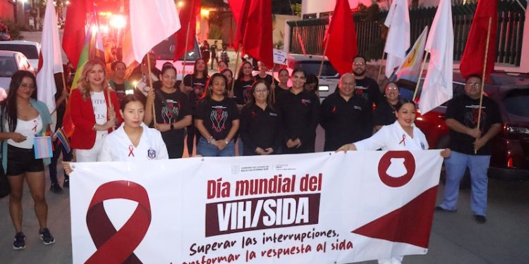 ENTREGA GOBIERNO DEL ESTADO APOYOS Y CONSTANCIAS A BENEFICIARIOS DE PROGRAMAS DE EMPLEO Y EMPRENDIMIENTO