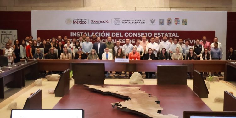 ENCABEZA GOBERNADOR VÍCTOR CASTRO INSTALACIÓN DE CONSEJOS DE PAZ Y JUSTICIA EN BCS