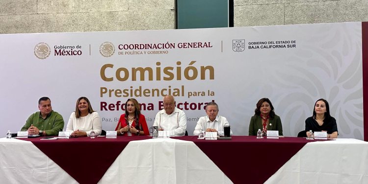 PARTICIPA MAGISTRADA REBECA BARRERA EN LA COMISIÓN PRESIDENCIAL PARA LA REFORMA ELECTORAL ORGANIZADA EN BCS