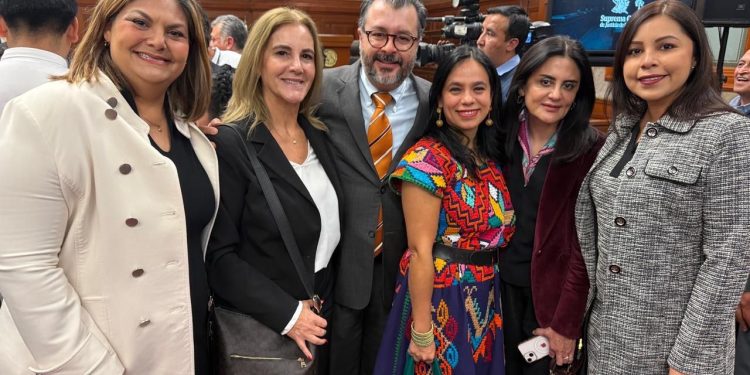 LA MAGISTRADA PRESIDENTA REBECA BARRERA AMADOR ASISTE AL PRIMER INFORME DE LABORES DEL MINISTRO PRESIDENTE HUGO AGUILAR ORTIZ EN LA SUPREMA CORTE DE LA NACIÓN