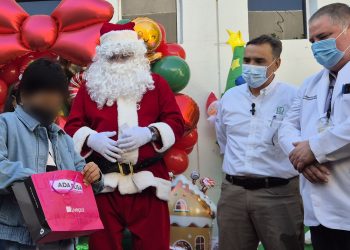 LLEGA LA MAGIA DE LA NAVIDAD AL ONCOCREAN DEL HOSPITAL GENERAL DE ZONA No. 1 LA PAZ