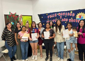 CINCO MUJERES CONCLUYEN ESTUDIOS DE SECUNDARIA A TRAVÉS DEL PROGRAMA EDUCATIVO DEL CENTRO DE JUSTICIA PARA LAS MUJERES EN LOS CABOS