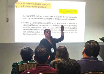 ESTUDIANTES DE ENFERMERÍA DE LA UABCS PARTICIPAN EN JORNADA NACIONAL DE VACUNACIÓN EN LA PAZ