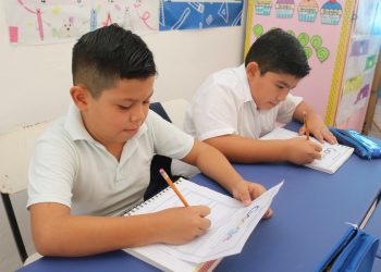 SECRETARIO GENERAL DE GOBIERNO ENCABEZA CELEBRACIÓN POR EL DÍA DE LA SECRETARIA