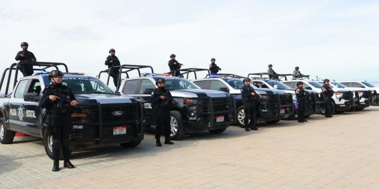 APREHENDE PGJE A 3 HOMBRES POR DIVERSOS DELITOS