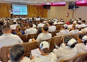 GOBERNADOR VÍCTOR CASTRO REFRENDA SU  COMPROMISO CON SERVIDORES PÚBLICOS DE BCS