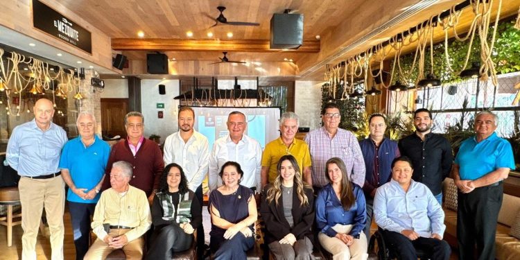    ENTREGA ATENCIÓN CIUDADANA 42 APOYOS ASISTENCIALES A FAMILIAS DE CABO SAN LUCAS