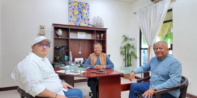 FORTALECEN ALIANZA PARA AMPLIAR ATENCIÓN EN SALUD Y ASISTENCIA SOCIAL EN CABO SAN LUCAS