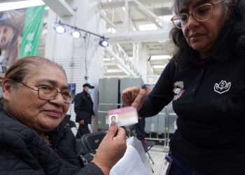 CREDENCIAL CON VIGENCIA PERMANENTE DEL ISSSTE AGILIZA TRÁMITES Y PROTEGE IDENTIDAD DE PERSONAS JUBILADAS Y PENSIONADAS