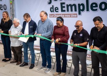 INVITAN A DISFRUTAR CINE GRATUITO AL AIRE LIBRE EN PLAYA EL CORSARIO EN CABO SAN LUCAS