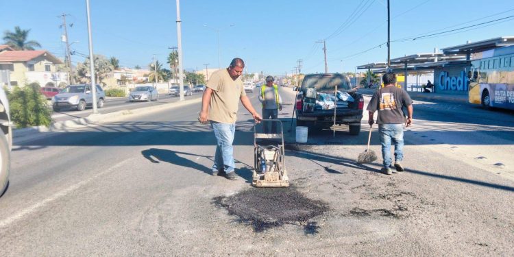 INVITAN A DISFRUTAR CINE GRATUITO AL AIRE LIBRE EN PLAYA EL CORSARIO EN CABO SAN LUCAS