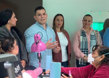 EL PROGRAMA PERMANENTE CAZA BACHES ATIENDE DIVERSOS PUNTOS DE LA COLONIA SANTA ROSA EN SAN JOSÉ DEL CABO