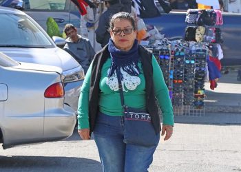 GOBERNADOR VÍCTOR CASTRO ACUDE AL 51 ANIVERSARIO DE LA PROMULGACIÓN DE LA CONSTITUCIÓN POLÍTICA DE BCS