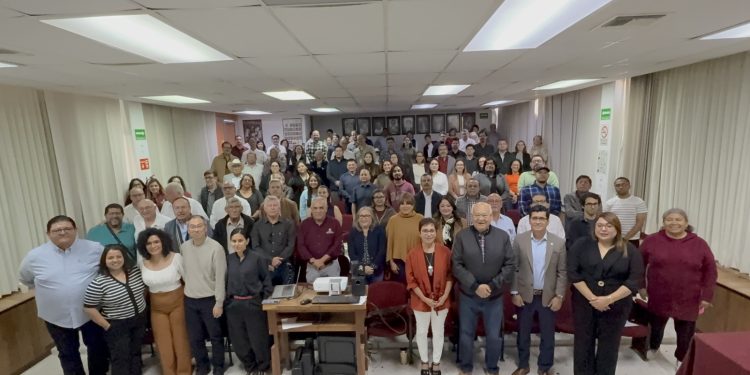 RECONOCE GOBERNADOR AVANCES DEL PROYECTO SATOUMI PERA RESTAURAR ZONAS MARINAS EN LA PAZ