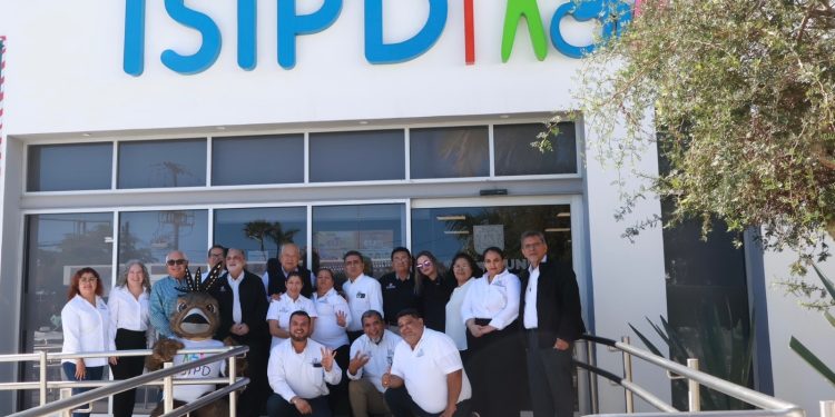 DESTACA GOBERNADOR VÍCTOR CASTRO AVANCES EN ATENCIÓN E INCLUSIÓN DE PERSONAS CON DISCAPACIDAD EN BCS