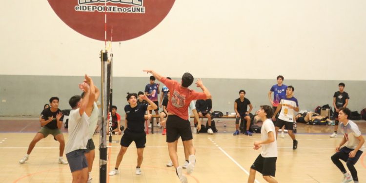 ASIGNACIÓN DE PLAZAS DOCENTES 2025-2026: CECYTEBCS REFUERZA LA TRANSPARENCIA Y EQUIDAD