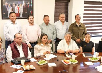 GARANTIZA GOBIERNO DEL ESTADO CONTINUIDAD DE APOYOS A ESTUDIANTES SUDCALIFORNIANOS