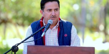    AVANZA PROYECTO DE PURIFICADORAS DE AGUA PARA ESCUELAS DE LOS CABOS; BENEFICIARÁ A 320 PLANTELES