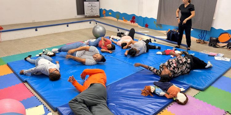       FORTALECE IMDIS LOS CABOS ACOMPAÑAMIENTO A FAMILIAS CON TALLER ESPECIALIZADO EN PARÁLISIS CEREBRAL Y SÍNDROME DE DOWN