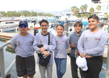 CIENTOS DE JINETES SE DAN CITA EN LA TRADICIONAL CABALGATA DE LA CANDELARIA