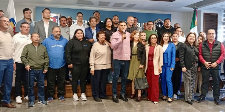 DIRECTORES Y SUPERVISORES DE SECUNDARIA SE  PREPARAN PARA LOS JUEGOS NACIONALES ESCOLARES