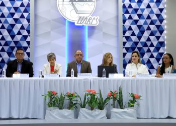 UABCS Y SINDICATO ÚNICO DE TRABAJADORES ADMINISTRATIVOS ALCANZAN ACUERDO SALARIAL  TRAS MESA DE NEGOCIACIONES