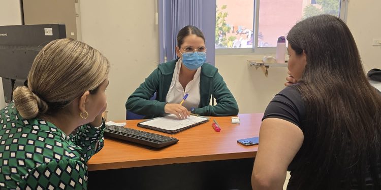 IMSS BAJA CALIFORNIA SUR LLEVA A CABO JORNADA  DE VACUNACIÓN CONTRA EL SARAMPIÓN A ALUMNOS DE UNIVERSIDAD AUTÓNOMA DEL ESTADO