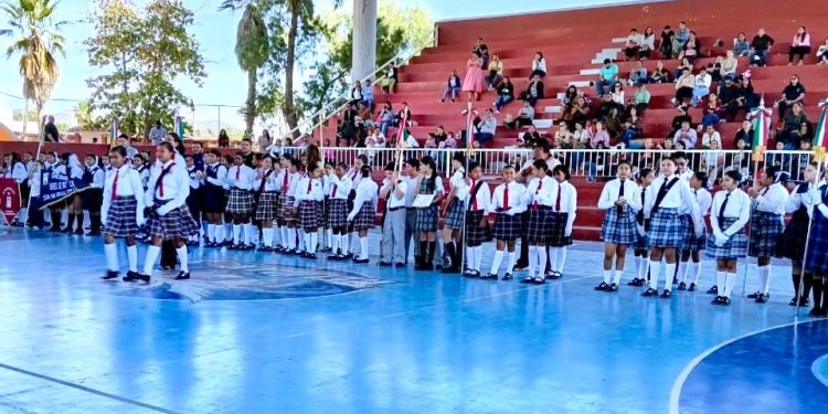 REALIZAN CONCURSO MUNICIPAL DE ESCOLTAS EN CABO SAN LUCAS EN EL MARCO DEL MES DE LA BANDERA