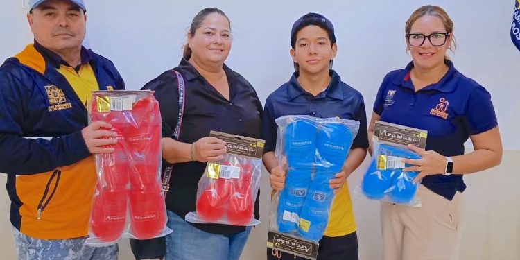 AUTORIDADES MUNICIPALES COORDINAN ACCIONES PARA MEJORAR CONDICIONES LABORALES EN LOS CABOS