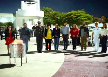 REALIZA AYUNTAMIENTO DE LOS CABOS CEREMONIA DE INCINERACIÓN DE LA BANDERA NACIONAL EN CABO SAN LUCAS