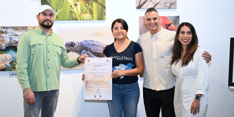 CELEBRAN VELADA CULTURAL CON CAUSA EN APOYO A BOMBEROS DE SAN JOSÉ DEL CABO