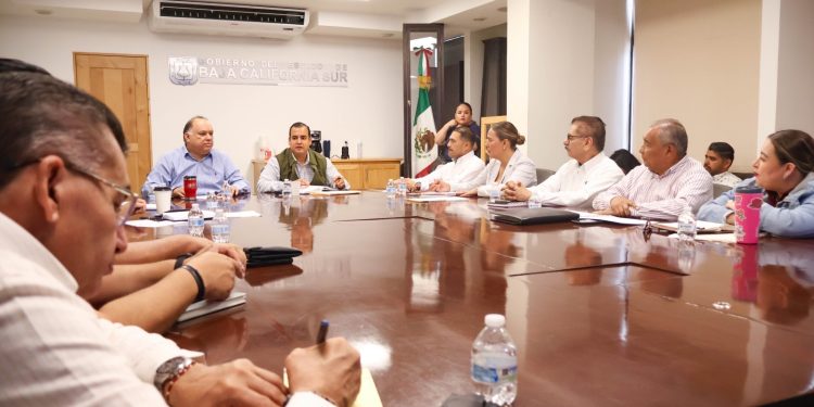 ENCABEZA SUBSECRETARIO DE ADMINISTRACION REUNIÓN DE COORDINACION INTERINSTITUCIONAL