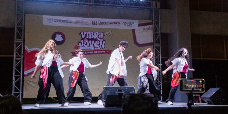 INSTALAN EL CONSEJO CONSULTIVO DE FILMACIONES PARA FORTALECER LA INDUSTRIA AUDIOVISUAL EN BAJA CALIFORNIA SUR