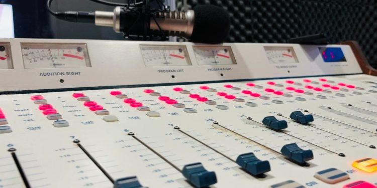 GOBERNADOR VÍCTOR CASTRO PONE EN MARCHA PROGRAMA “COLEGIO DE ESTUDIOS CIENTIFICOS Y TECNOLÓGICOS DE BCS EN TRANSFORMACIÓN”