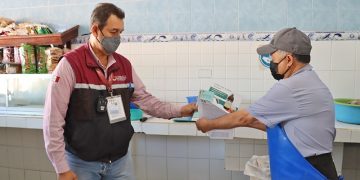 GOBERNADOR VÍCTOR CASTRO ENCABEZA  CONMEMORACIÓN DEL 220 ANIVERSARIO  DEL NATALICIO DE BENITO JUÁREZ EN LORETO