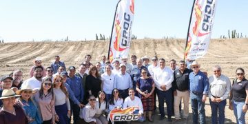ENTREGA GOBERNADOR OBRA DE CAPTACIÓN DE AGUA PARA BENEFICIO DE FAMILIAS Y PRODUCCIÓN
