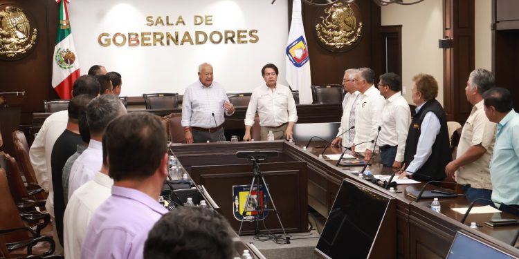 ENTREGA SEDIF INSUMOS A TALLER DE ÓRTESIS Y PRÓTESIS EN CREE LA PAZ