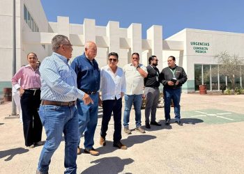 SUPERVISA GOBERNADOR CASTRO COSÍO AVANCES DE OBRAS DE SALUD QUE BENEFICIAN A LA POBLACIÓN DE COMONDÚ