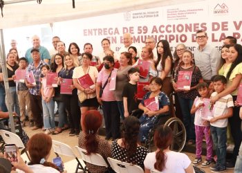 FORTALECE VÍCTOR CASTRO BIENESTAR FAMILIAR CON LA ENTREGA DE 59 VIVIENDAS EN LA COLONIA LA PASIÓN