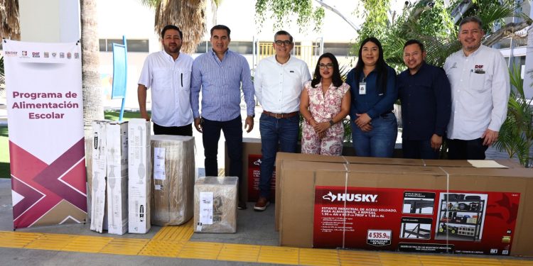 UABCS RECONOCE A ESTUDIANTES CON LOS MEJORES PROMEDIOS DEL DEPARTAMENTO ACADÉMICO DE HUMANIDADES