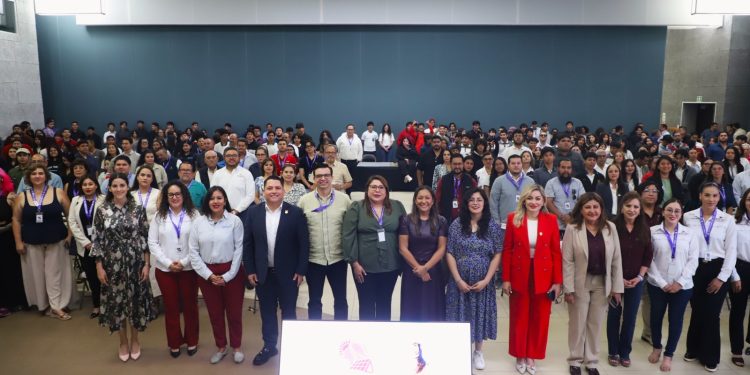 INSTITUTO ESTATAL DE EDUCACIÓN PARA LOS ADULTOS DE BCS ENTREGA CERTIFICADOS EDUCATIVOS EN CABO SAN LUCAS