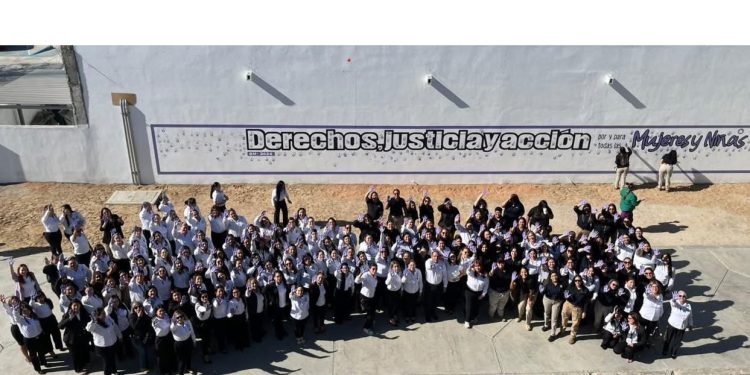 PROCURADOR ANTONIO LÓPEZ RODRÍGUEZ RECONOCE EL LIDERAZGO DE LAS MUJERES EN LA PROCURACIÓN DE JUSTICIA