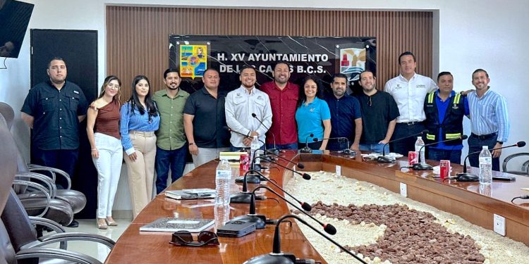 INVITAN A ARTISTAS DE LOS CABOS A PARTICIPAR EN TALLER DE INTERVENCIÓN ESCÉNICA EN ESPACIO PÚBLICO