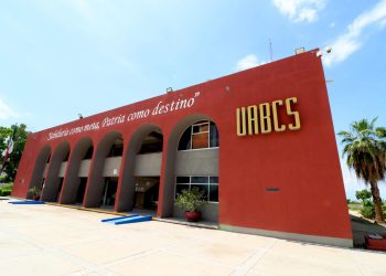 LA UABCS CUMPLE 50 AÑOS DE VIDA ACADÉMICA AL SERVICIO DE BAJA CALIFORNIA SUR