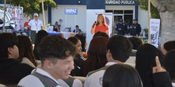 POLICÍA ESTATAL REALIZA FORO PREVENTIVO CON ESTUDIANTES DEL COLEGIO DE ESTUDIOS CIENTÍFICOS Y TECNOLÓGICOS DEL ESTADO EN LA PAZ