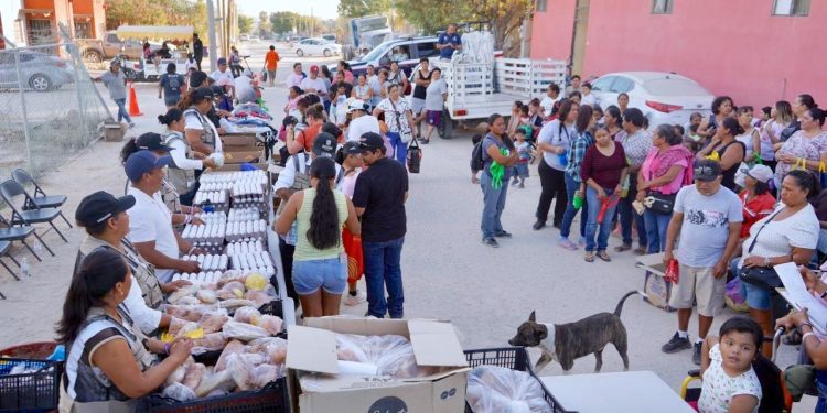 DELEGACIÓN DE CSL REALIZA JORNADA SOCIAL EN LA COLONIA PALMAS EJIDAL