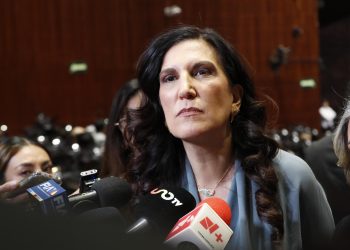 MÉXICO NO ESTÁ EXIGIENDO UNA REVOCACIÓN DE MANDATO, LO QUE DEMANDA SON MEDICINAS Y SEGURIDAD: KENIA LÓPEZ RABADAN