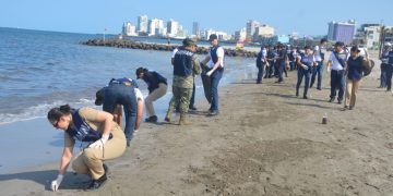 GRUPO INTERINSTITUCIONAL DESPLIEGA MÁS DE 2 MIL 400 ELEMENTOS COORDINADOS PARA ATENDER LA PRESENCIA DE HIDROCARBUROS EN COSTAS DE VERACRUZ Y TABASCO
