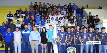 UABCS INAUGURA LIGAS DEPORTIVAS Y ABANDERAN A CONTINGENTES RUMBO A LOS JUEGOS ANUIES 2026
